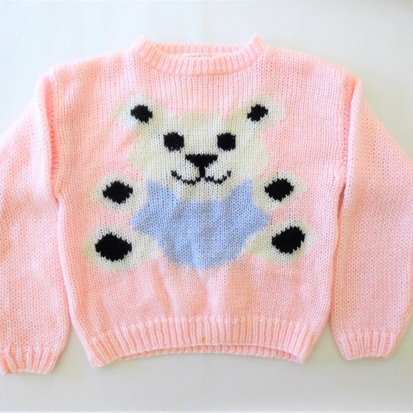 Other - FUZZY KNIT SWEATER ADORABLE CUTE BEAR!